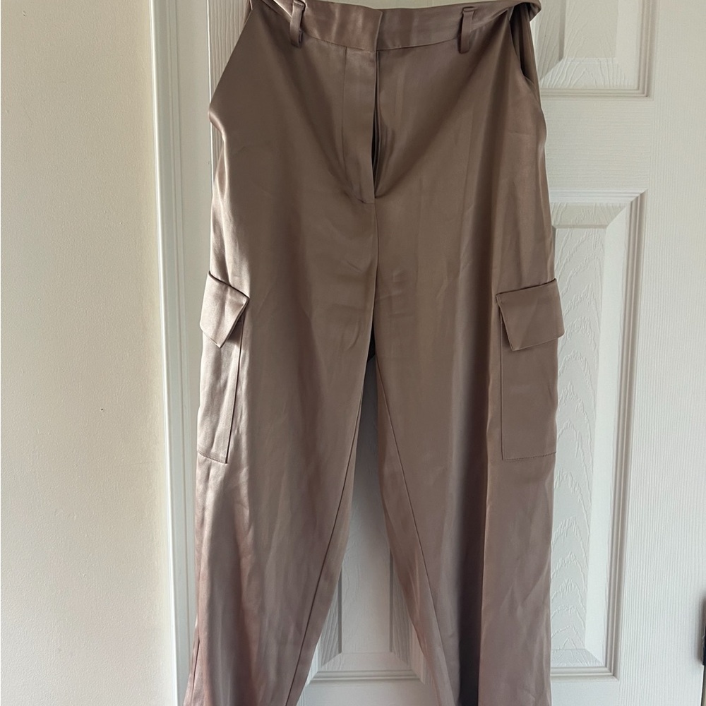 Aritzia Tan Capris High-Waisted Relaxed Fit